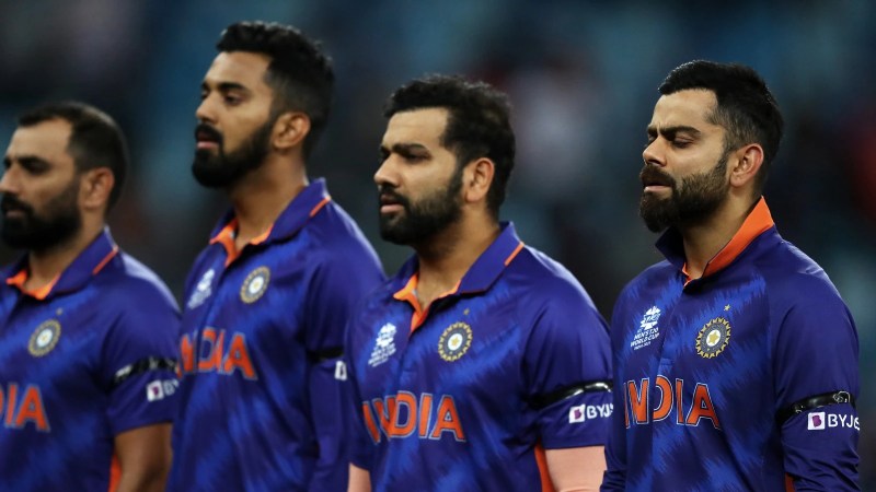 How Many Player In The Cricket Team